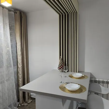 Апартамент Golden Eight
