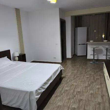 Apartment Golden Eight *