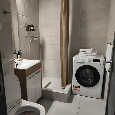 Apartment Golden Eight *