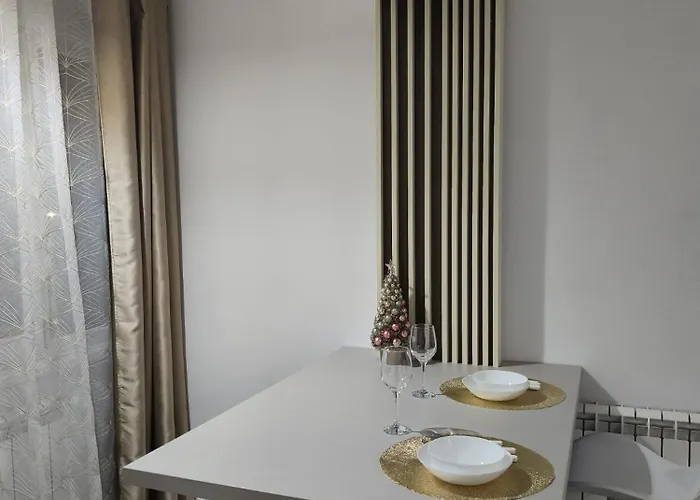 Apartment Golden Eight